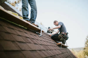 Local Roofers in Hymera, IN